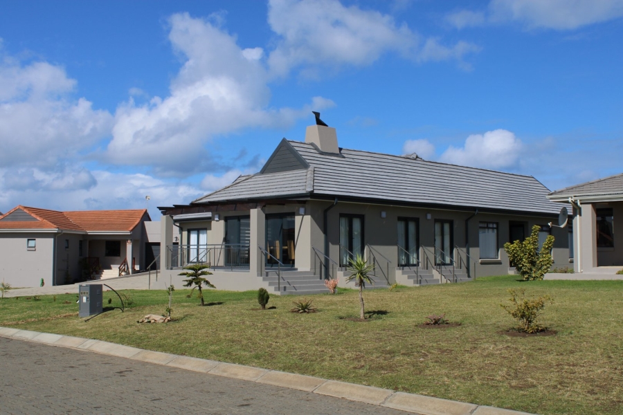 3 Bedroom Property for Sale in Kidds Beach Eastern Cape